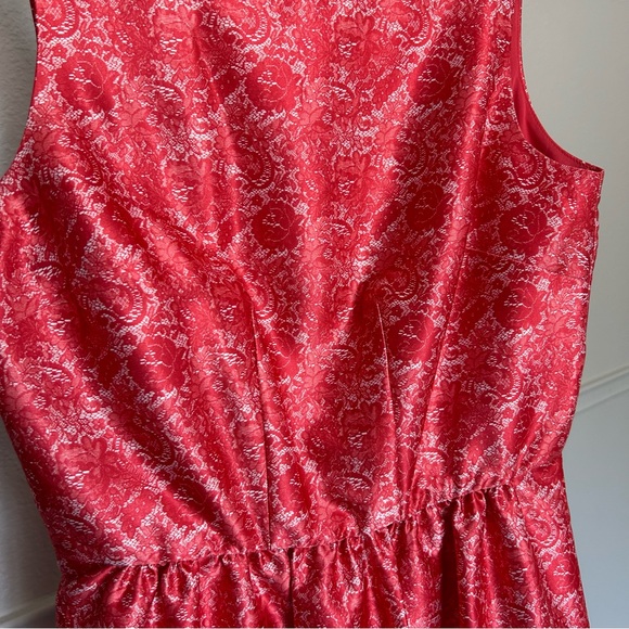 The Limited Structured High Neck A-Line Red Satin Lace Rose Print Dress Women’s - Picture 2 of 10